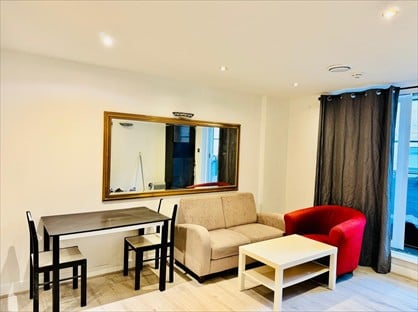 Room in a Shared Flat, Platinum House, HA1