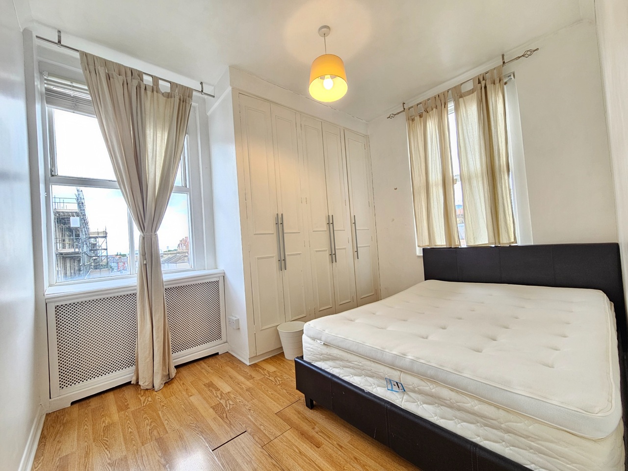 2 Bed Flat, Dawes Road, SW6 photo 4
