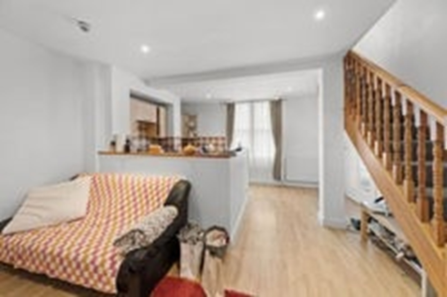Leeds - 1 Bed Flat, Oakwood Avenue, LS8 - To Rent Now for £795.00 p/m