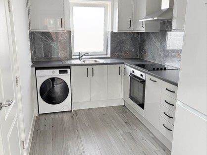 2 Bed Maisonette, High Road, E11