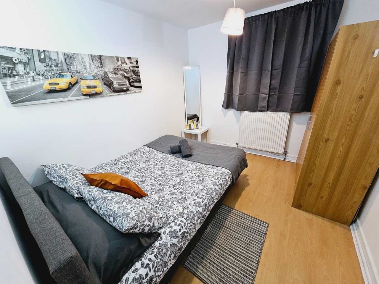 Manchester - 4 Bed Flat, Manchester, M4 - To Rent Now for £2,700.00 p/m