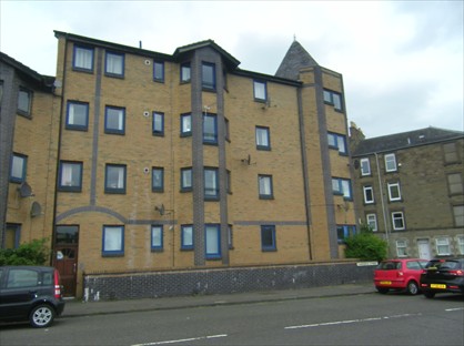 2 Bed Flat, Tannadice Street, DD3