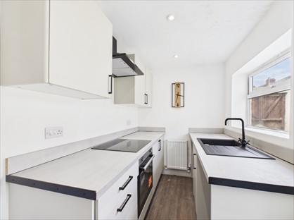 2 Bed End Terrace, Milner Road, DL1