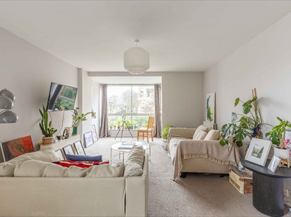 2 Bed Flat, Valiant House, SW11