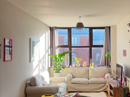 1 Bed Flat, Mare Street, E8