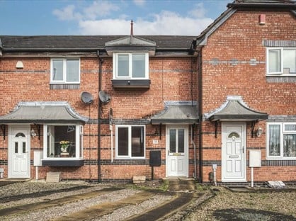 2 Bed Terraced House, Cairngorm Drive, DE24