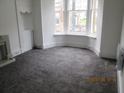 2 Bed Flat, Highholm Street, PA14