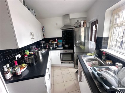 Room in a Shared Flat, High Street, IG6