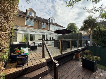 4 Bed Terraced House, Corona Road, SE12