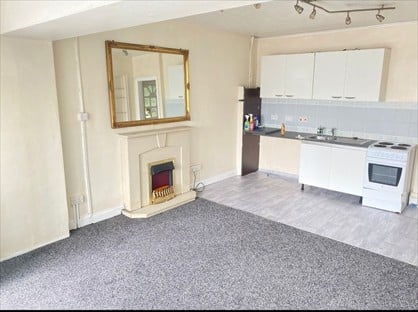 1 Bed Flat, Britannia Road, LS27