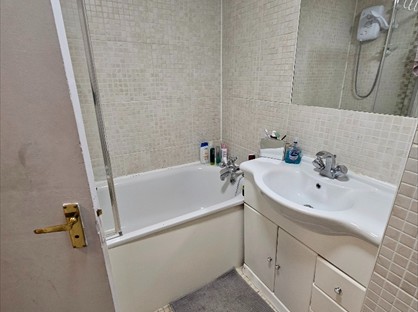 Room in a Shared House, Fleet Square, WC1X