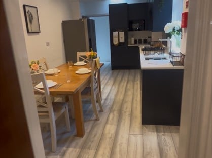 6 Bed Terraced House, Landcross Road, M14