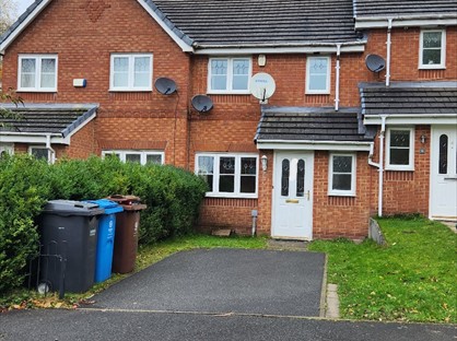 3 Bed Terraced House, Attock Close, OL9