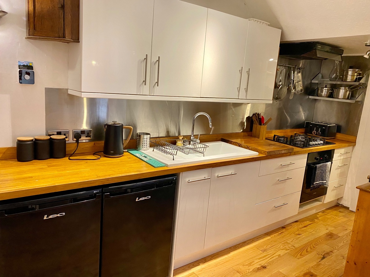 1 Bed Flat, Queens Park Road, BN2 photo 4
