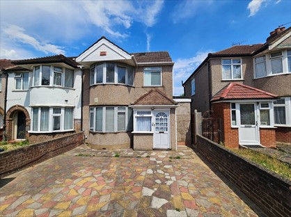 Studio Flat, Whitton Avenue West, UB5