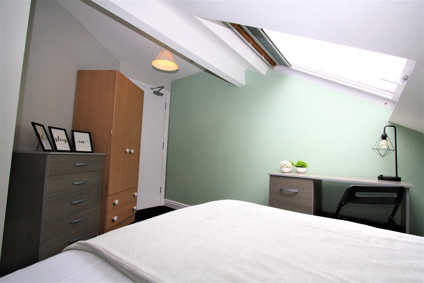 Room in a Shared House, Mauldeth Road West, M20 photo 3