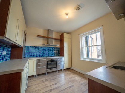 3 Bed Flat, High Street, SO43