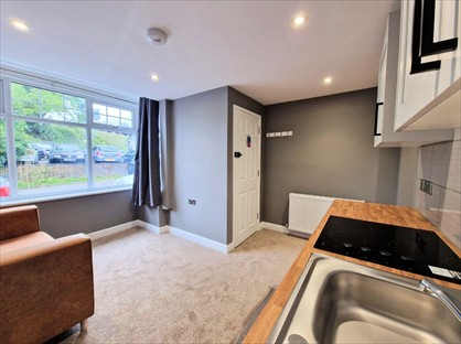 1 Bed Flat, Station Road, B31