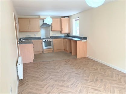 2 Bed Flat, Jessop House, WA7