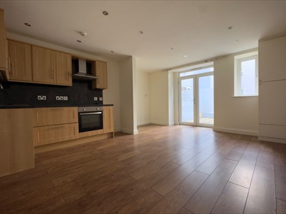 1 Bed Flat, Camden Road, CT11