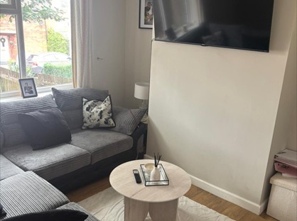 2 Bed Semi-Detached House, School Road, DY5