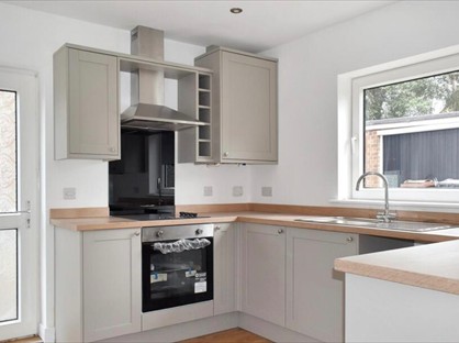 3 Bed Semi-Detached House, Simons Way, S73