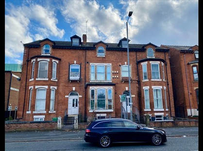 Studio Flat, Hathersage Road, M13