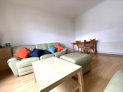 3 Bed Flat, Froghall Place, AB24