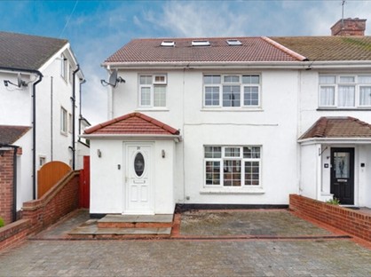 5 Bed End Terrace, Brookfield Crescent, NW7