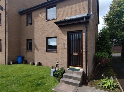 2 Bed Maisonette, Middlemass Court, FK2