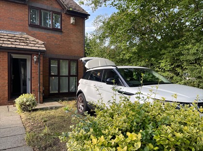 2 Bed End Terrace, Dobbinetts Lane, M23