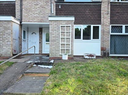 1 Bed Maisonette, Lennox Gardens, WV3