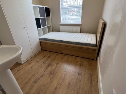 Room in a Shared House, Wellington Road, HA3