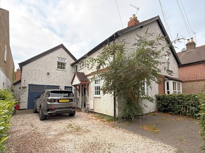 3 Bed Semi-Detached House, Laurel Cottages, SL6
