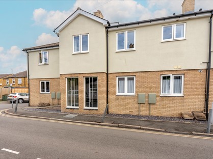2 Bed Flat, Trinity Way, CM23
