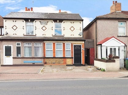 2 Bed Semi-Detached House, Erith Road, DA7