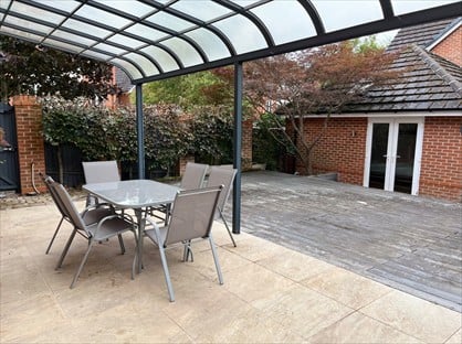 Room in a Shared House, Galingale View, ST5