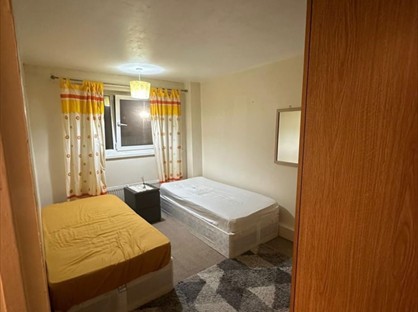 Room in a Shared House, Trinity Gardens, E16