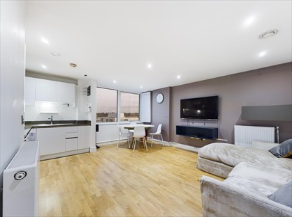2 Bed Flat, Canary View, SE10