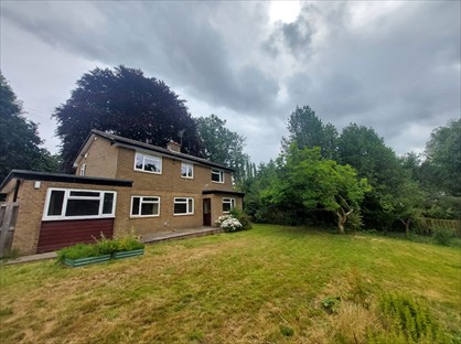 Room in a Shared House, Parkside Green, LS6