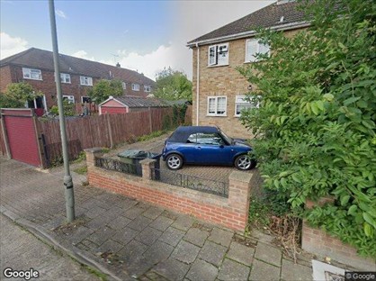 Studio Flat, Veryan Close, BR5