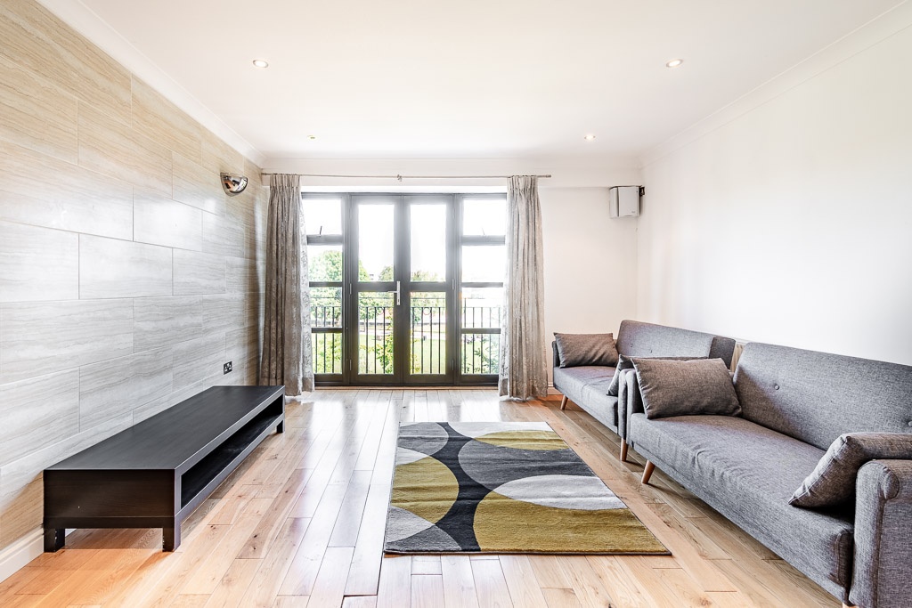 2 Bed Flat, Copperfield Road, E3