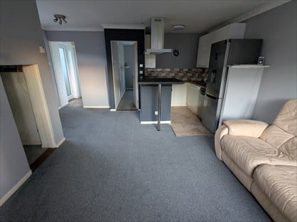 1 Bed End Terrace, Henley Court, GU22