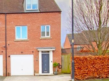 5 Bed End Terrace, Sterling Chase, HG5