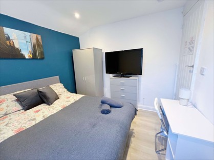 Room in a Shared House, Newcombe Street, L6