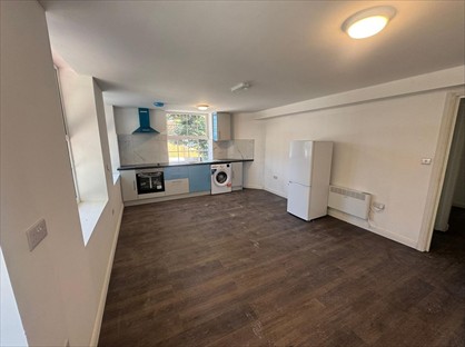 1 Bed Flat, High Street, HA4