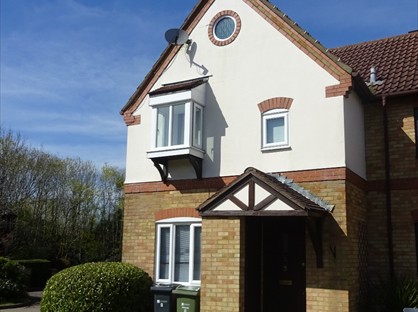1 Bed Terraced House, Cottswood Drive, GU4