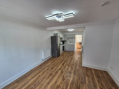 3 Bed Bungalow, Cotwall End Road, DY3