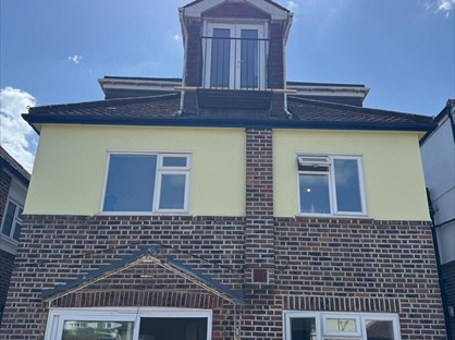 2 Bed Flat, Portside, KT7