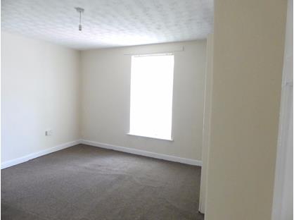 2 Bed End Terrace, Ellesmere, M38